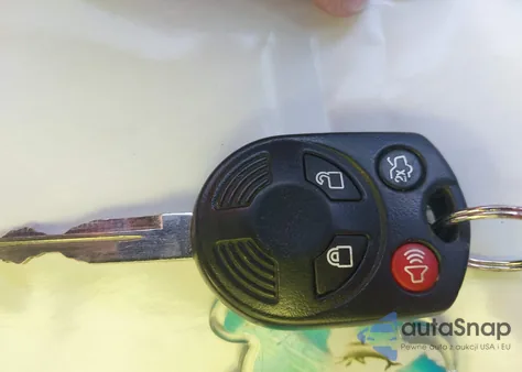 2010 Ford Mustang Gt Premium z USA, uszkodzony, nr VIN 1ZVBP8FH4A5165292